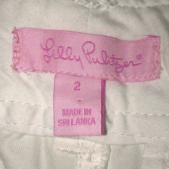 Lilly Pulitzer shorts size 2. - Picture 4 of 4